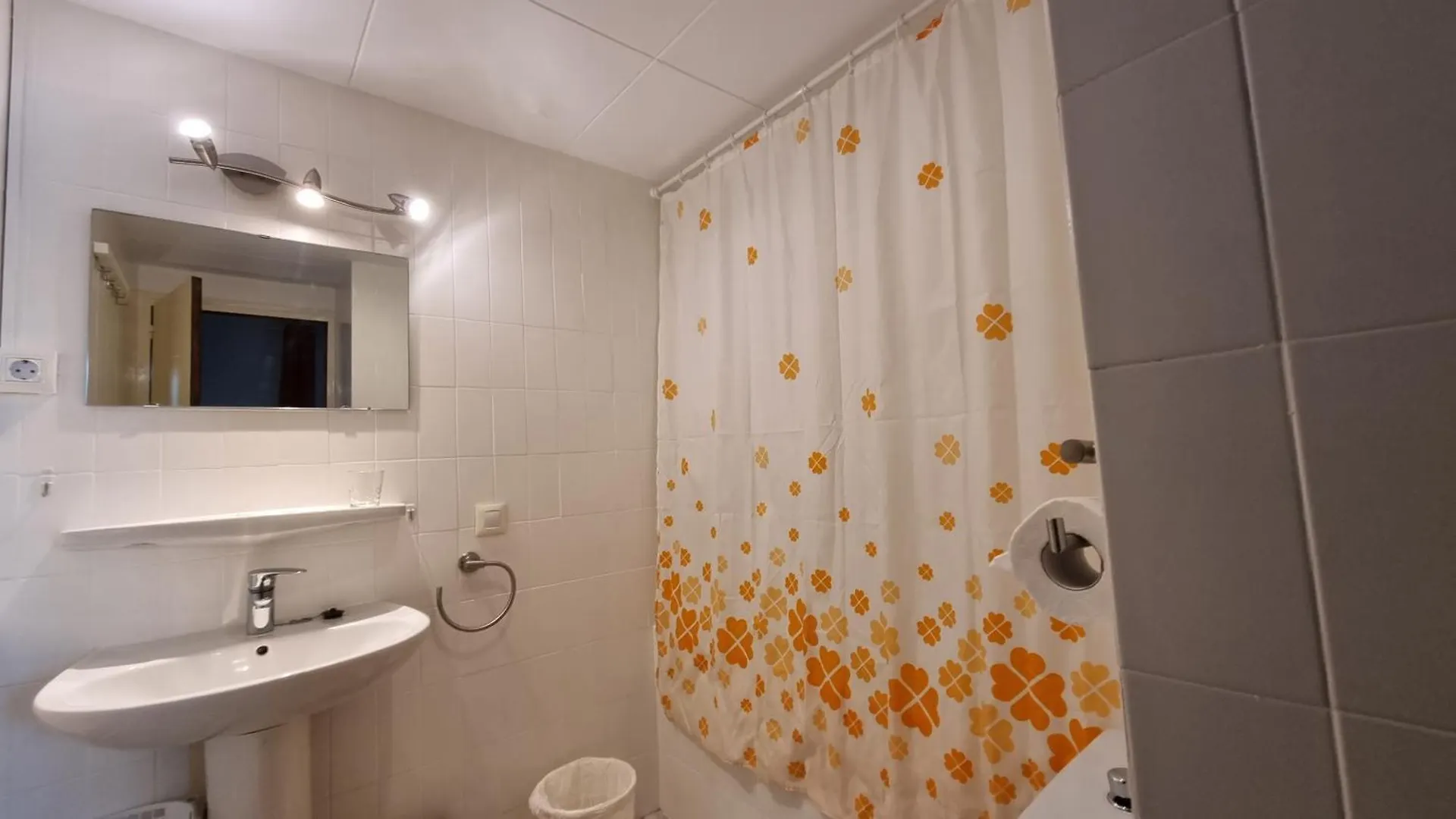 Apartamentos Grifovacances Nevada Pas De La Casa Apartment